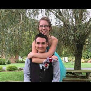 Meet your Posher, Coby